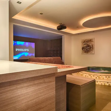 Anthony's Maisonette Ferienhaus